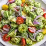 Fresh and Flavorful: Avocado Salad for Your Everyday Table