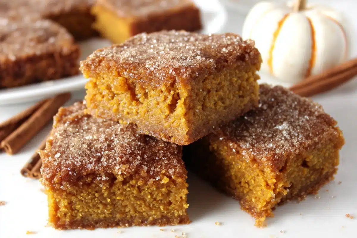Pumpkin Snickerdoodle Snack Cake