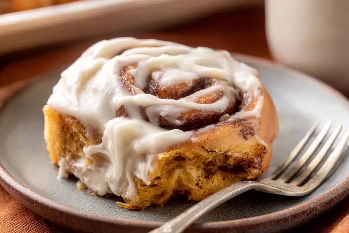 pumpkin cinnamon rolls