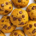 pumpkin chocolate chip cookiesl
