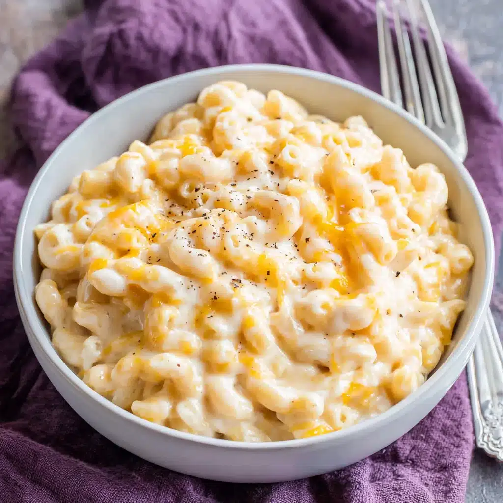Mac and Cheese: Creamy Stovetop Comfort Food Made Easy 4 Mac and Cheese
