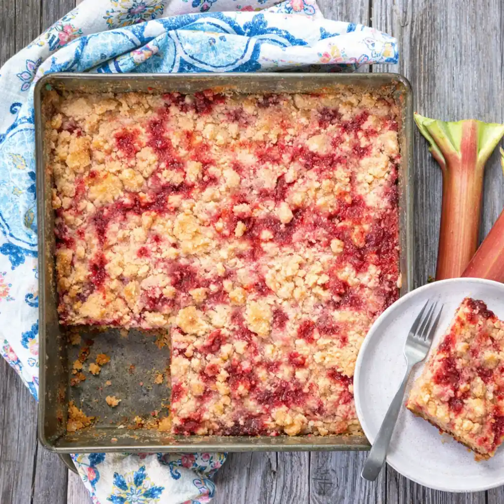 Rhubarb Dessert With Cherry Jello – Easy & Amazing Family Favorite 4 Rhubarb Dessert With Cherry Jello