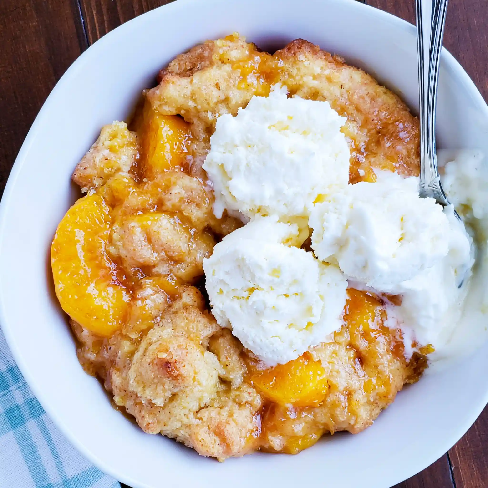 Paula Deen Peach Cobbler