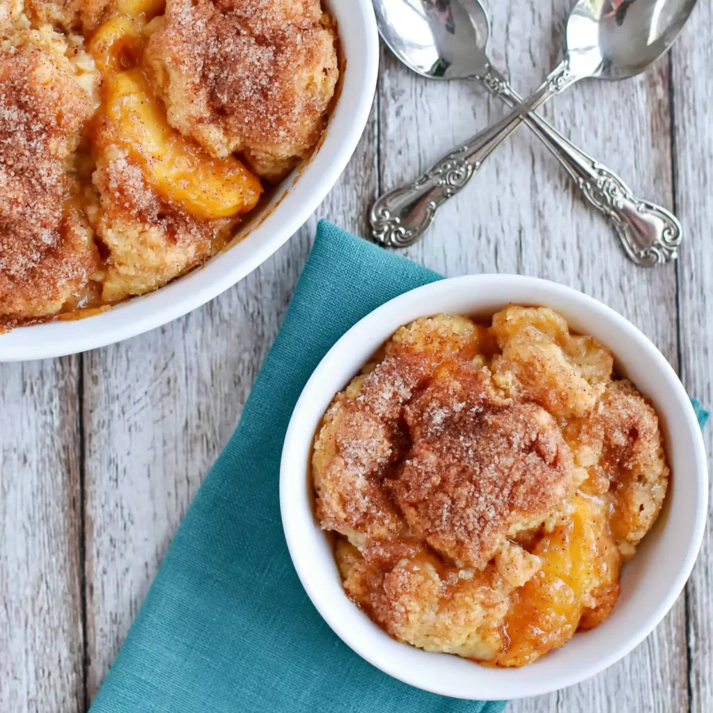Southern Peach Cobbler: Easy Classic Dessert Recipe 4 Southern Peach Cobbler