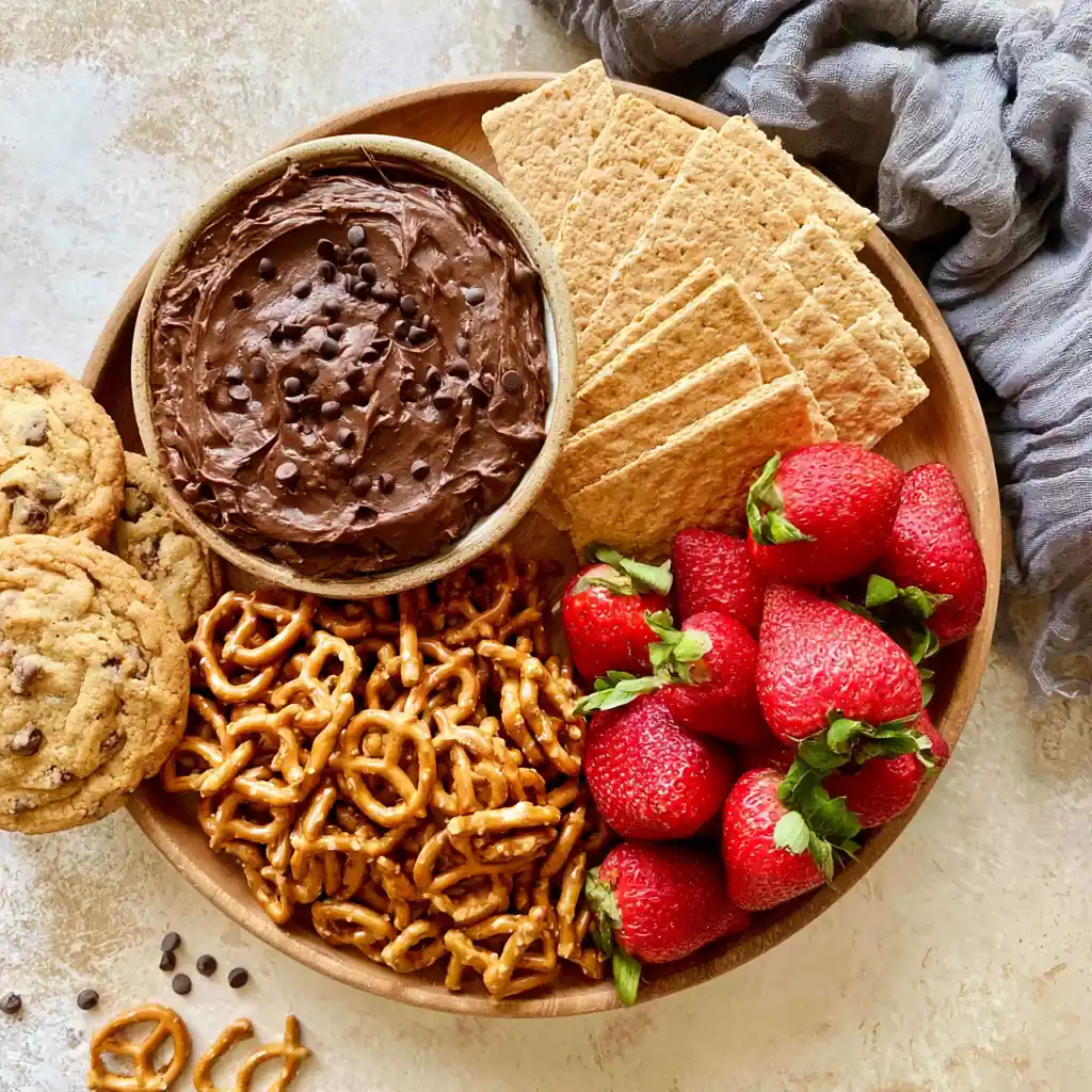 Brownie Batter Dip: Easy 10-Minute Chocolate Dessert 5 Brownie Batter Dip